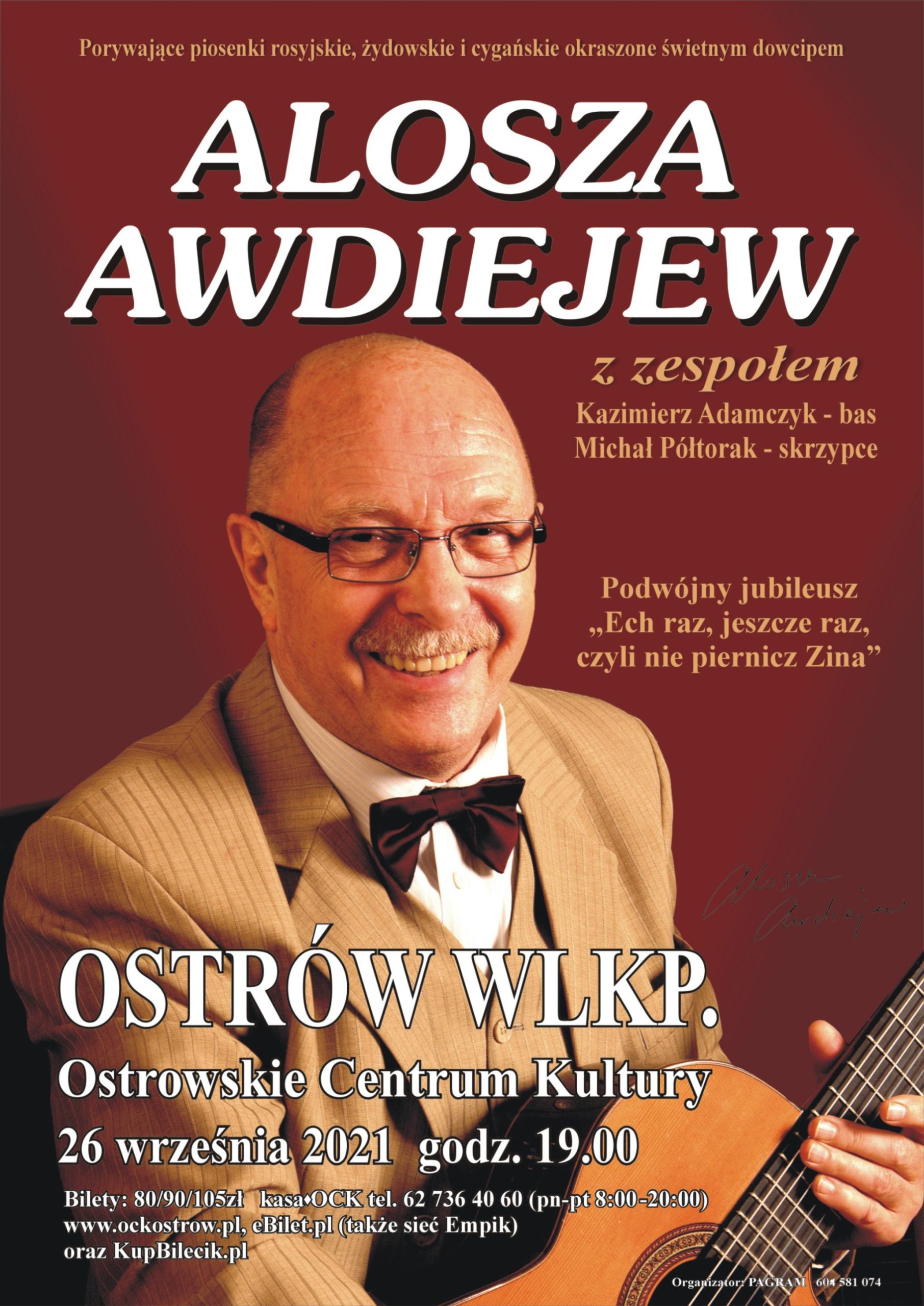 Alosza Awdiejew z zespołem